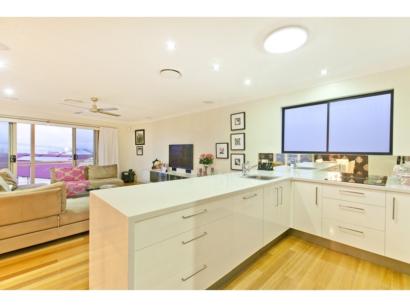 179 Melville Terrace, Manly QLD 4179