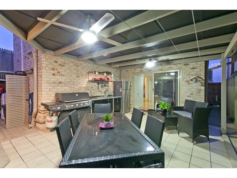 179 Melville Terrace, Manly QLD 4179