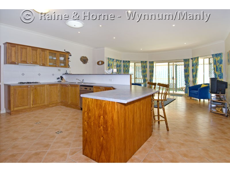124 Petersen Street, Wynnum QLD 4178