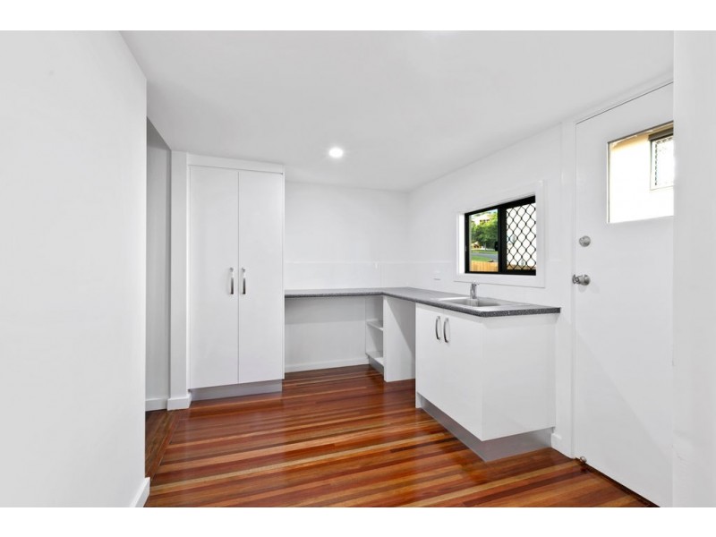 58 ROSENEATH PARADE, Wynnum West QLD 4178