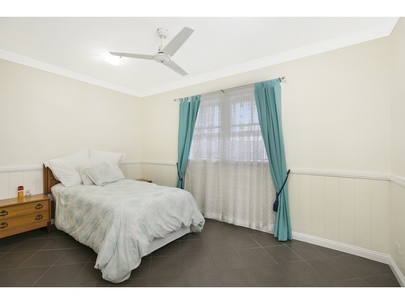 74B Glenora Street, Wynnum QLD 4178