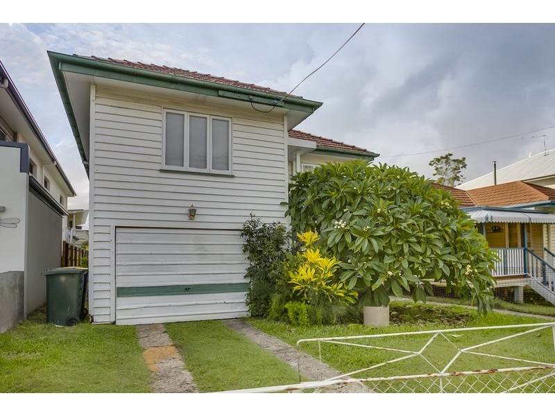 21 Chestnut Street, Wynnum QLD 4178