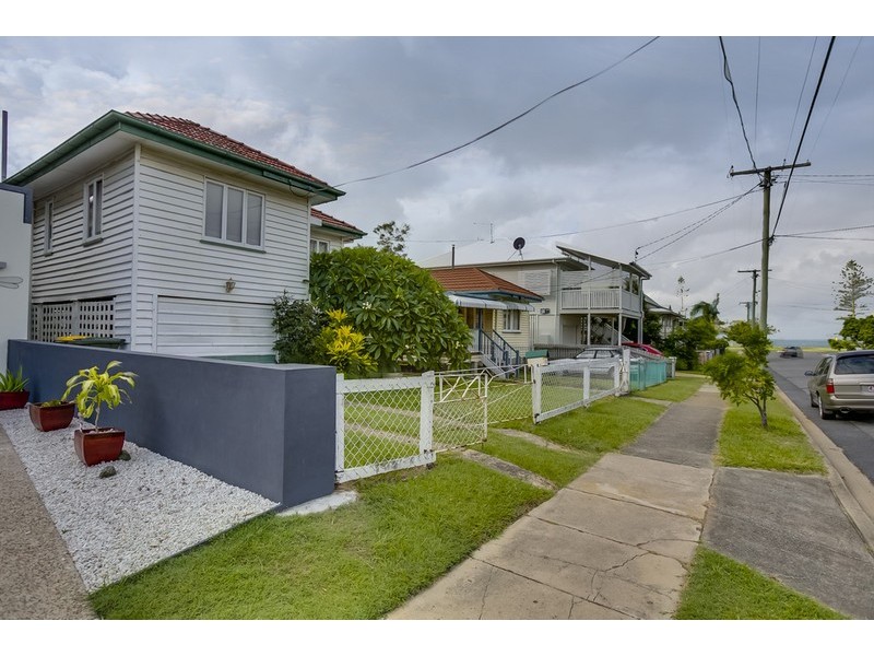 21 Chestnut Street, Wynnum QLD 4178
