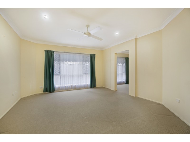 170 HINDES STREET, Lota QLD 4179