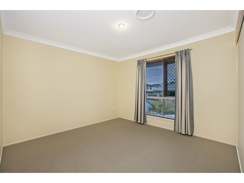 170 HINDES STREET, Lota QLD 4179