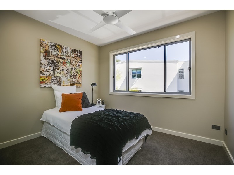 431 Esplanade, Manly QLD 4179