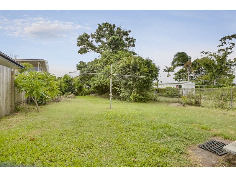 21 Chestnut Street, Wynnum QLD 4178