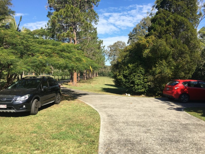 308 LONDON ROAD, Belmont QLD 4153