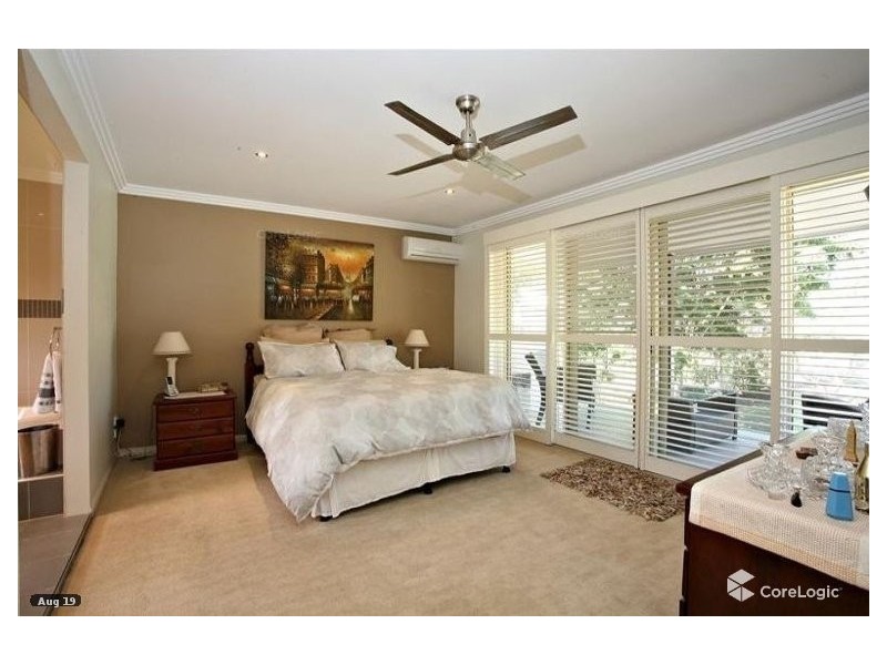 308 LONDON ROAD, Belmont QLD 4153