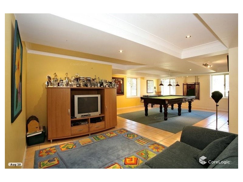 308 LONDON ROAD, Belmont QLD 4153