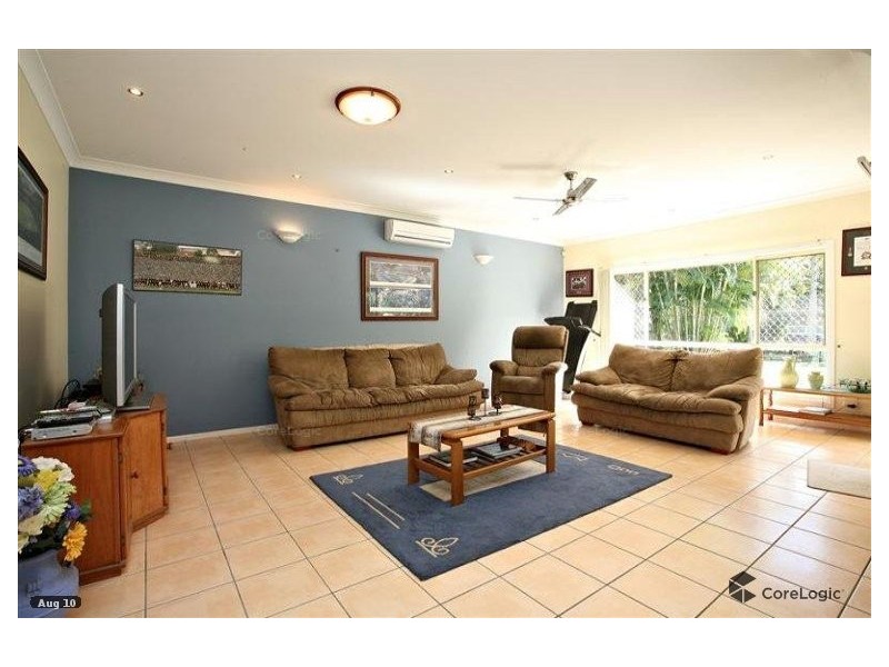 308 LONDON ROAD, Belmont QLD 4153