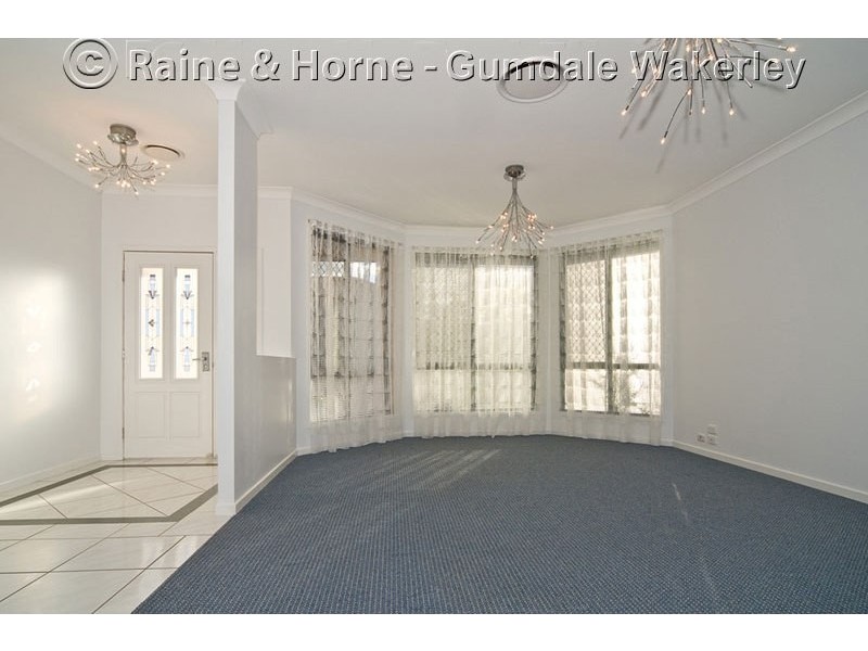 69 Campbell Street, Wakerley QLD 4154