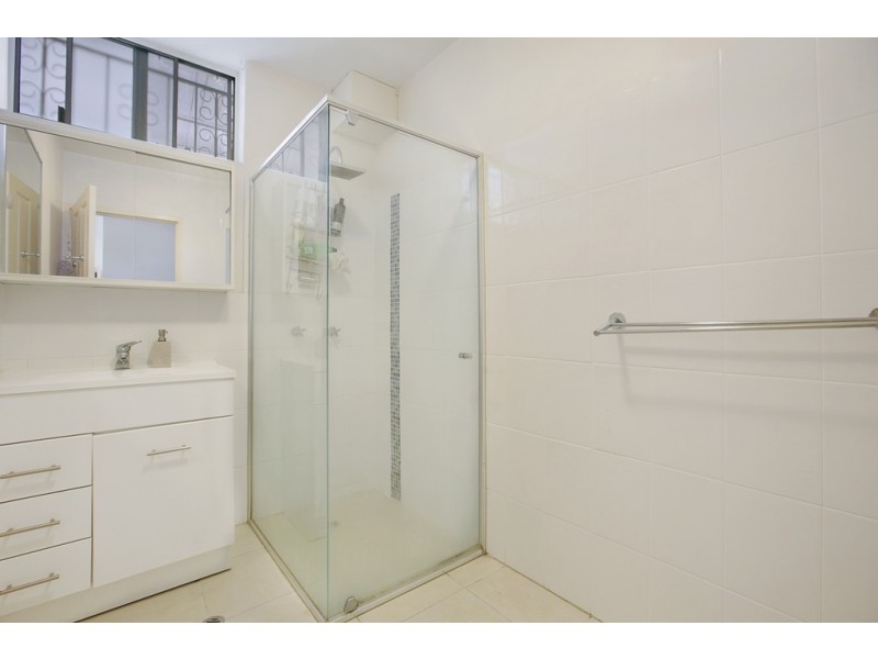 3/75 Jellicoe Street, Coorparoo QLD 4151