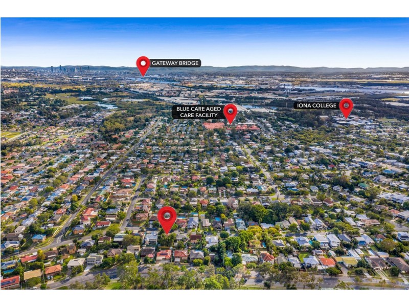 42 INGLESTON STREET, Wynnum West QLD 4178