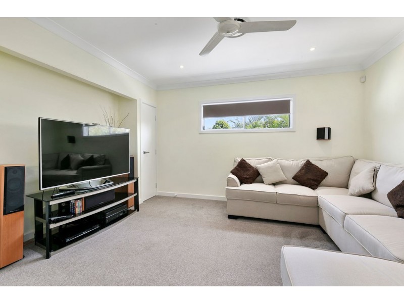 27 PARRAMATTA STREET, Manly QLD 4179