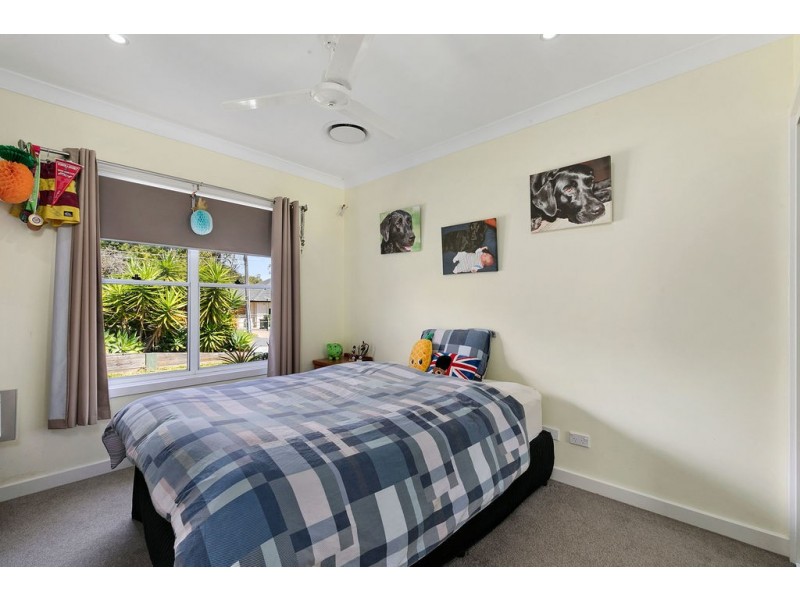 27 PARRAMATTA STREET, Manly QLD 4179
