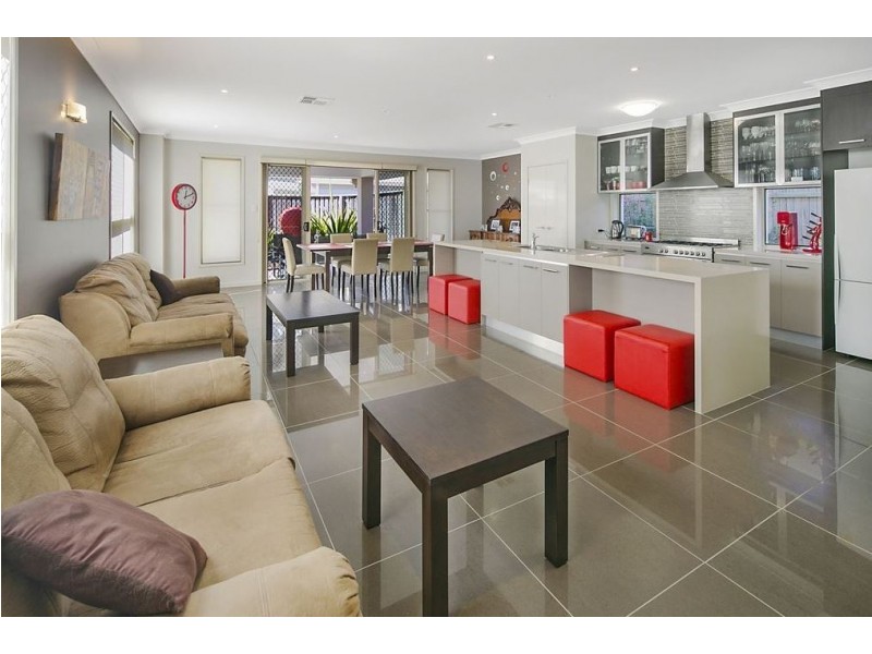 5 TERRALDON CIRCUIT, Gumdale QLD 4154