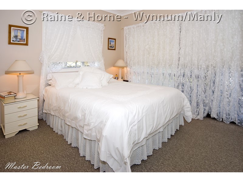 66 Wondall Rd, Manly West QLD 4179