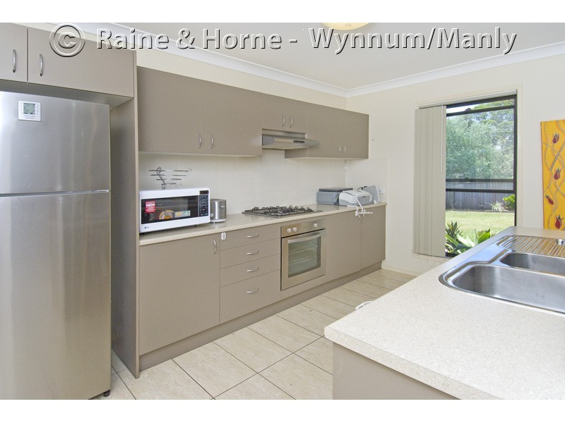 2 John Street, Manly West QLD 4179