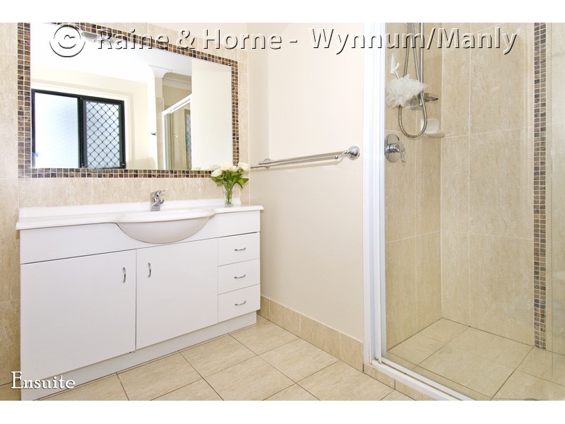 2 John Street, Manly West QLD 4179