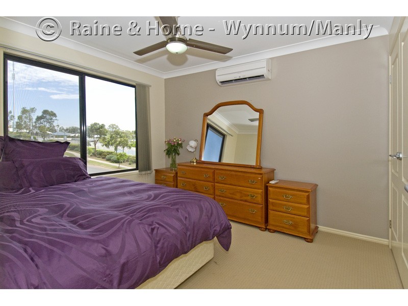 2 John Street, Manly West QLD 4179