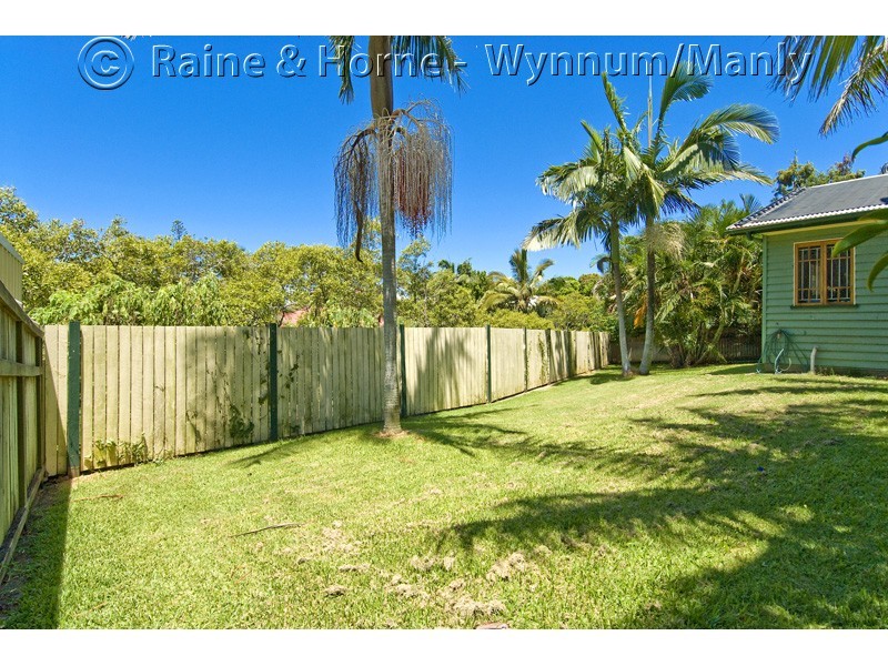51 Coreen Street, Wynnum QLD 4178