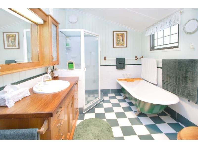 133 Picton Parade, Wynnum QLD 4178