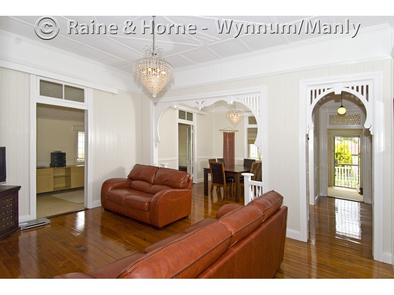 155 Cambridge Pde, Manly QLD 4179