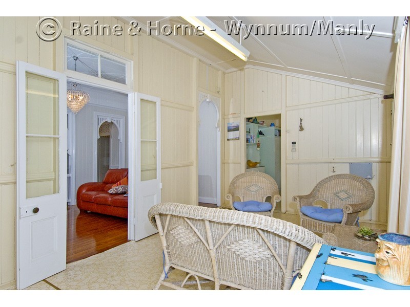 155 Cambridge Pde, Manly QLD 4179