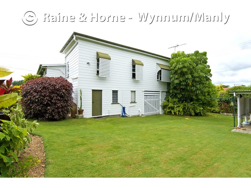 155 Cambridge Pde, Manly QLD 4179