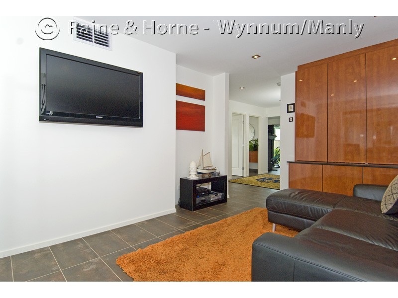 333 Upper Esplanade, Manly QLD 4179