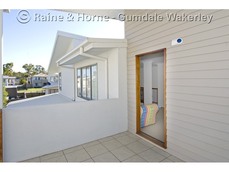 8 Glider Close, Gumdale QLD 4154