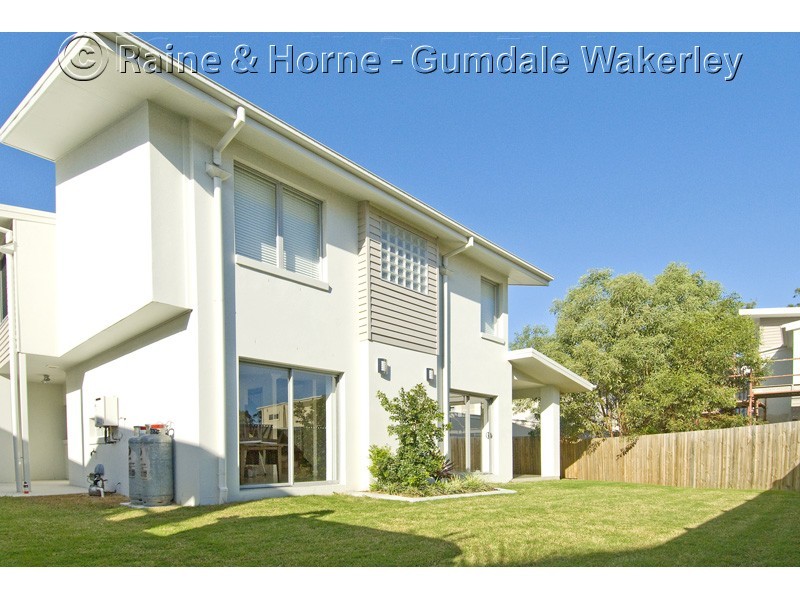 8 Glider Close, Gumdale QLD 4154