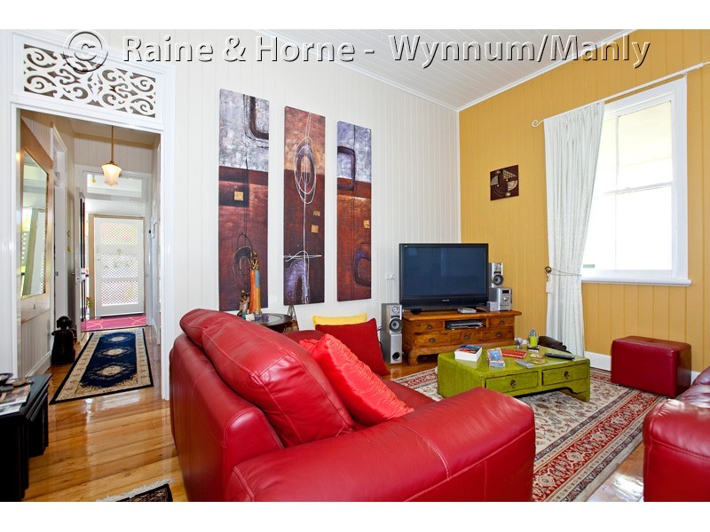 42 Tingal Road, Wynnum QLD 4178