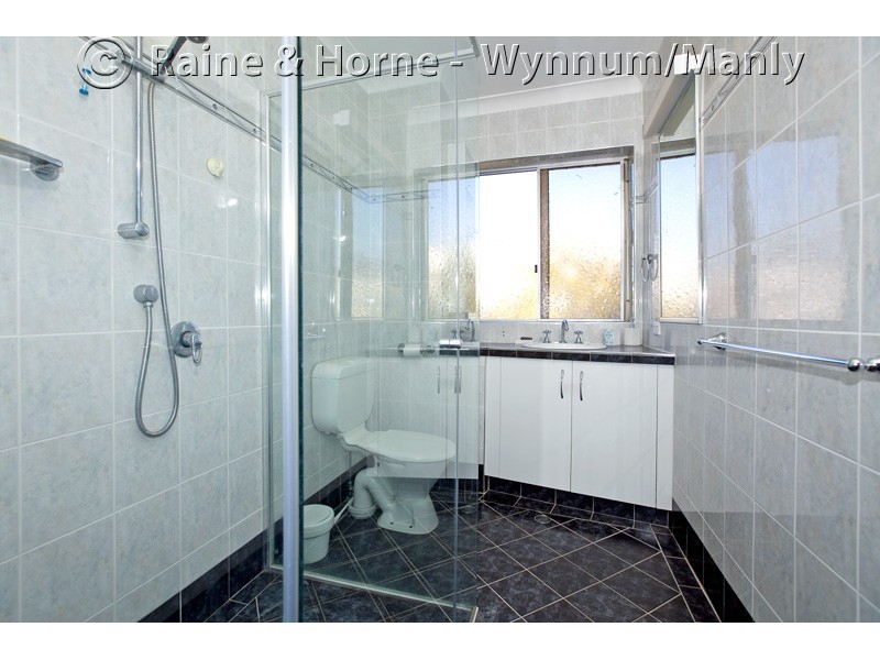 3-427 Esplanade, Manly QLD 4179