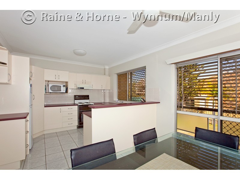 3-427 Esplanade, Manly QLD 4179