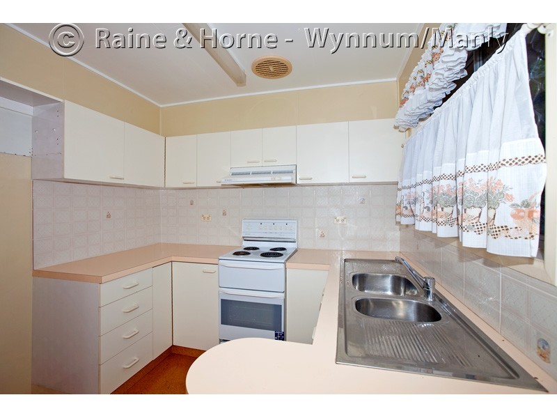 45 Muriel Avenue, Manly West QLD 4179