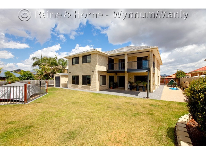 55 Gordon Cres, Wakerley QLD 4154