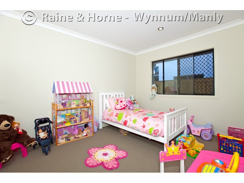 16 Feathertail Place, Wakerley QLD 4154