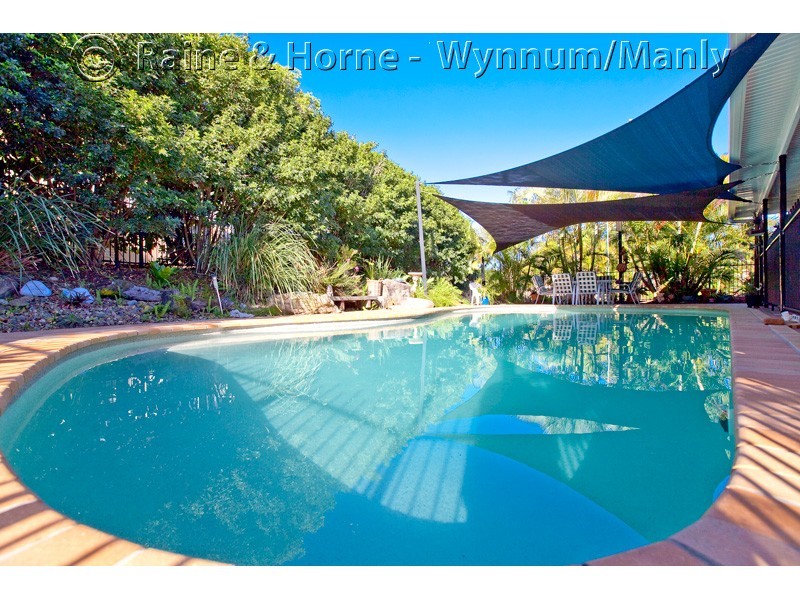 27 Greggor Street, Wynnum West QLD 4178
