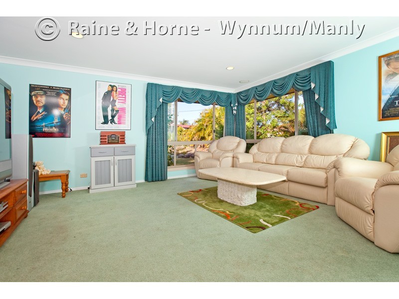 27 Greggor Street, Wynnum West QLD 4178