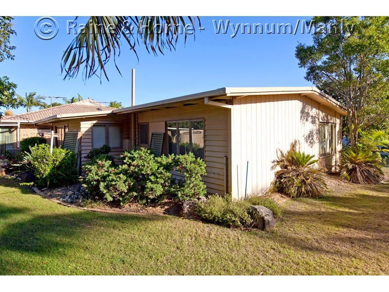 27 Greggor Street, Wynnum West QLD 4178