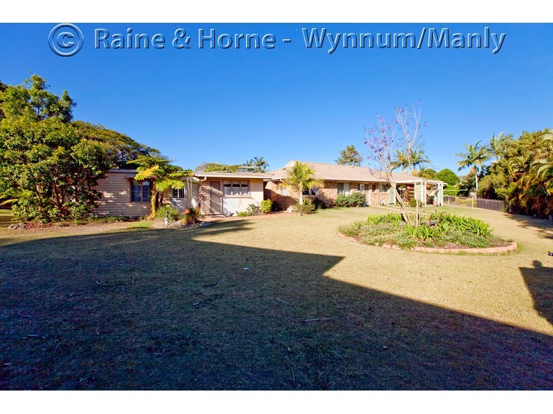 27 Greggor Street, Wynnum West QLD 4178