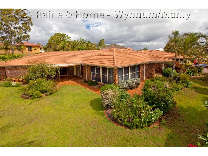 8 Auriga Street, Wynnum QLD 4178
