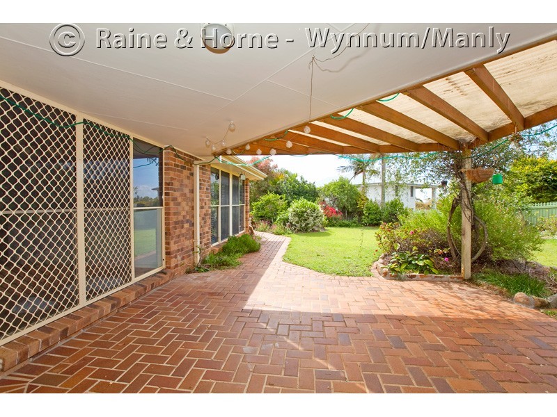 8 Auriga Street, Wynnum QLD 4178