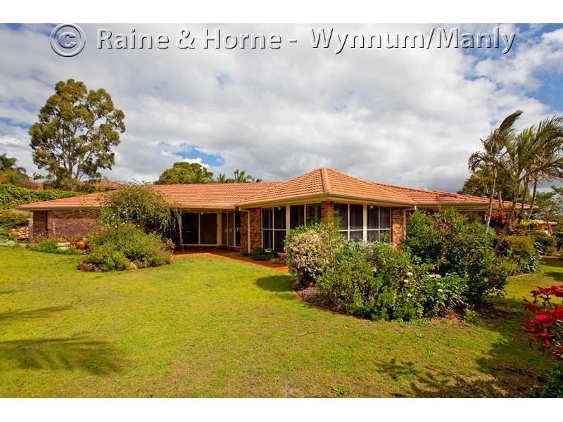 8 Auriga Street, Wynnum QLD 4178