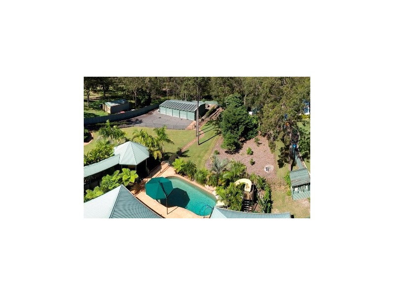 8-10  Priory Place, Forestdale QLD 4118