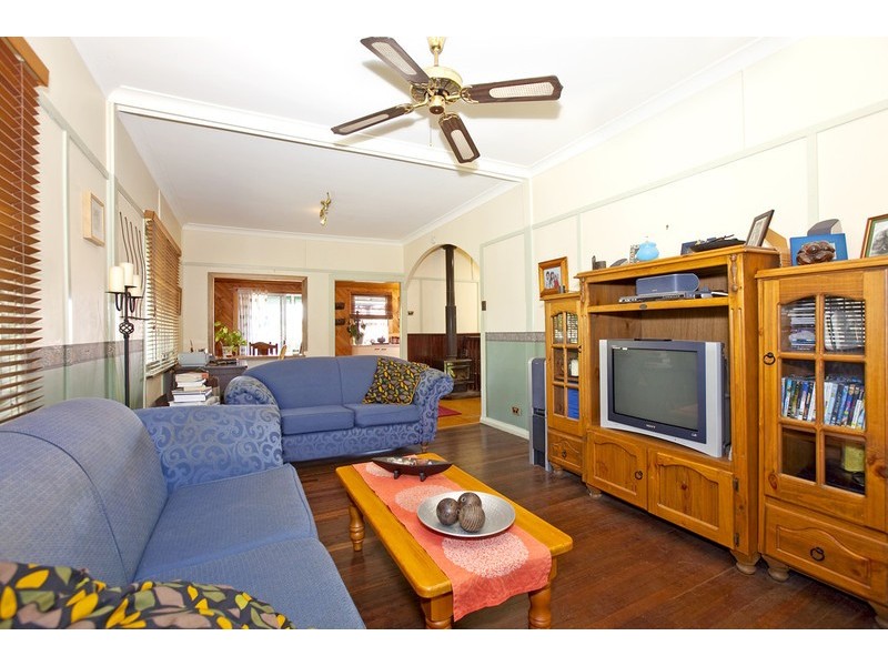 53 Parkview Ave, Wynnum QLD 4178