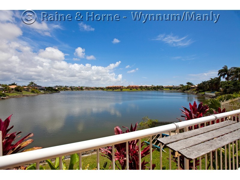 31 Silvabank Drive, Varsity Lakes QLD 4227