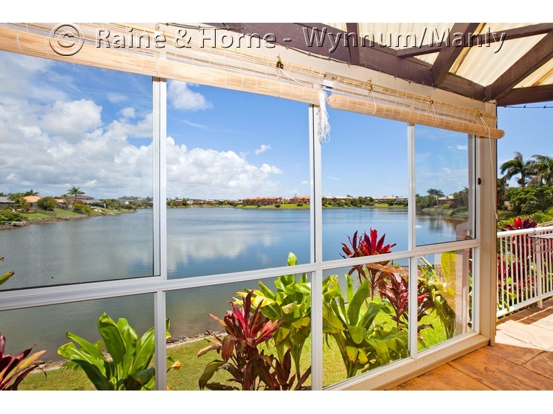 31 Silvabank Drive, Varsity Lakes QLD 4227